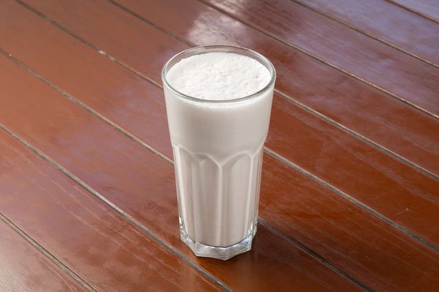 35. Vanilla Milkshake