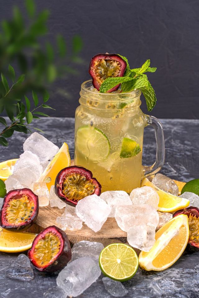 G4. Passion fruit lemonade
