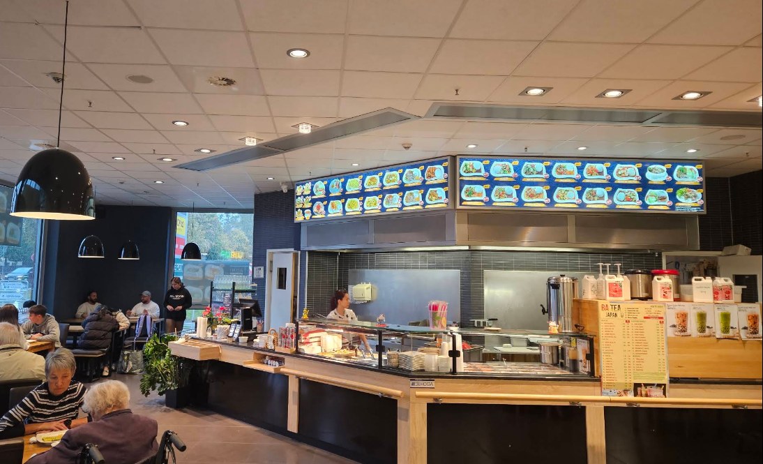 Dining room & service counter