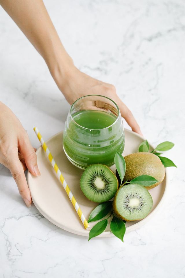 10. Kiwi Tea