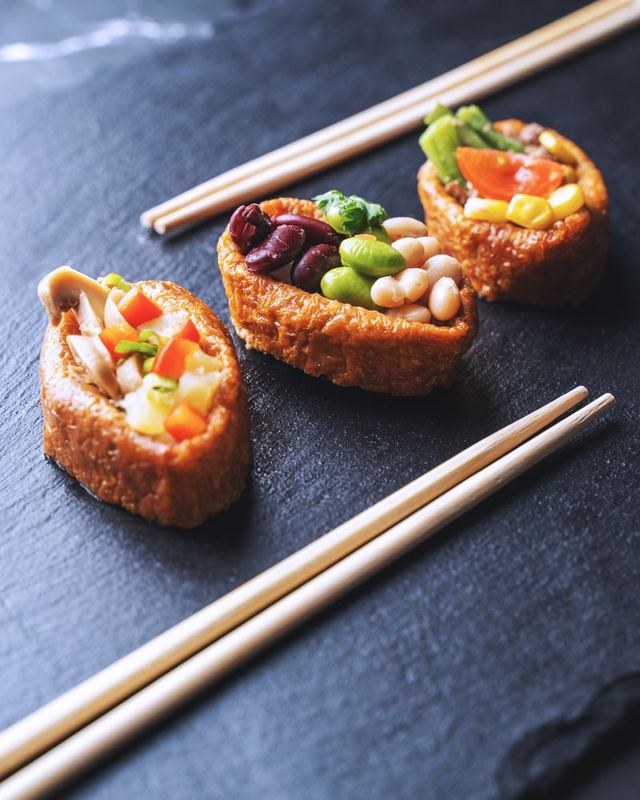 N23. Fried Tofu Nigiri (2 pcs)